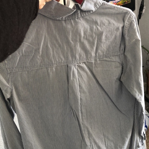 Blue and white striped dress shirt from Aeropostale - Picture 2 of 3